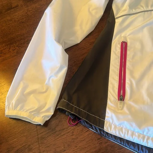 The North Face Jacket - Picture 4 of 15